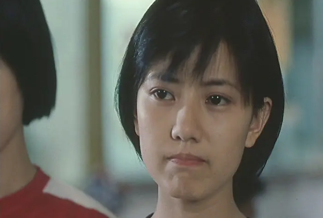 赵又廷爸爸有什么资格当众责骂高圆圆？她身家过亿，可是下嫁赵家