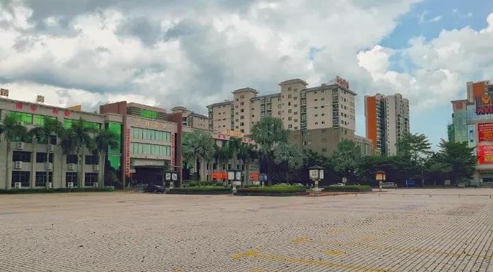 海南省琼海市8所高中，都叫什么名字？