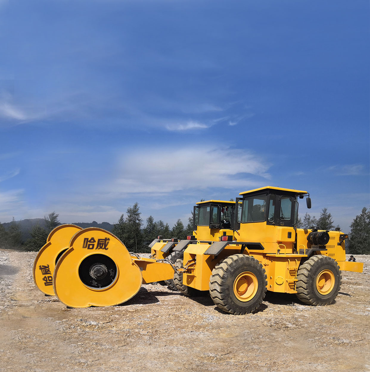 冲击压路机为何成为不可缺少的冲击碾压设备?