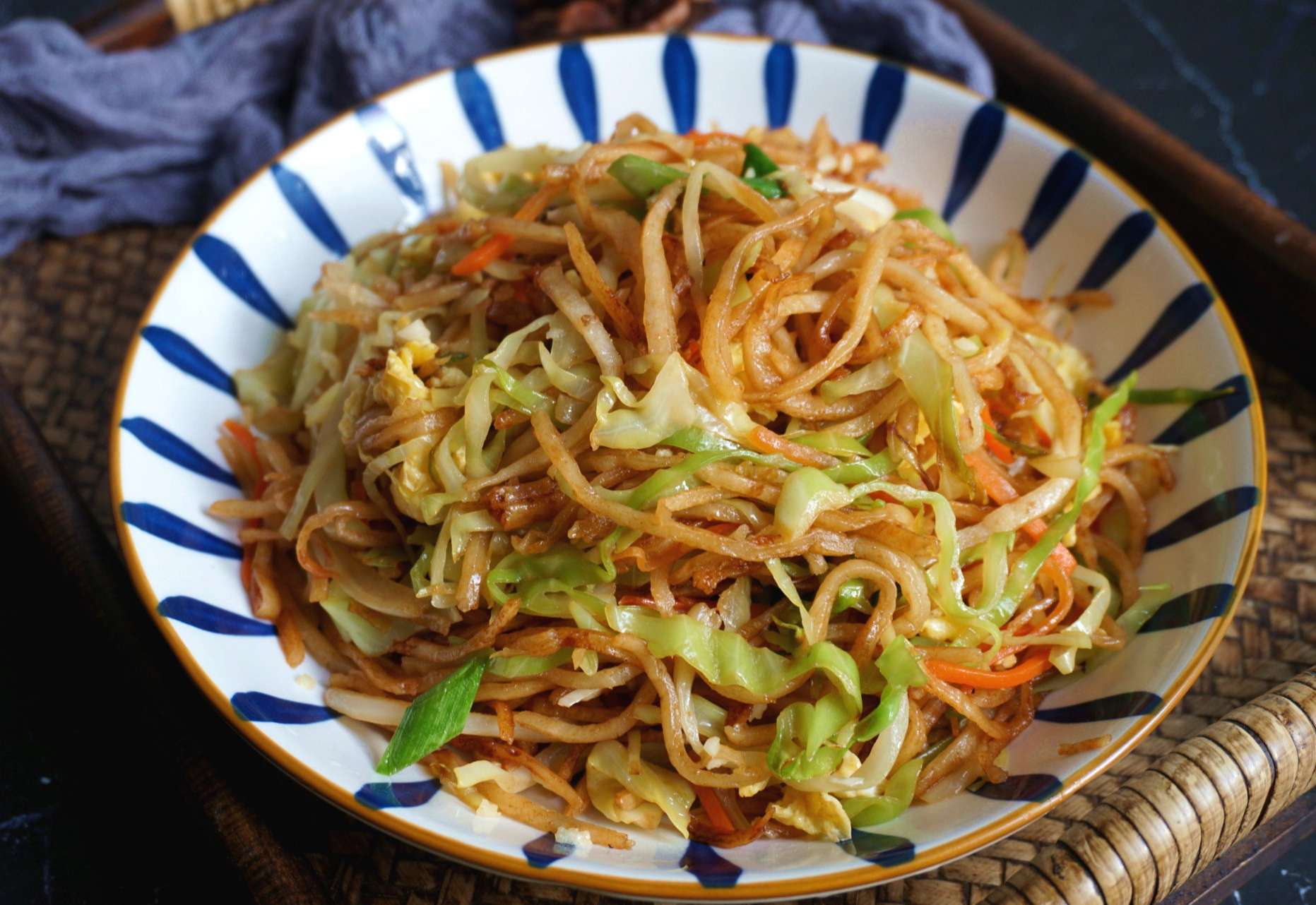 炒饼丝的家常做法炒饼丝的家常做法步骤