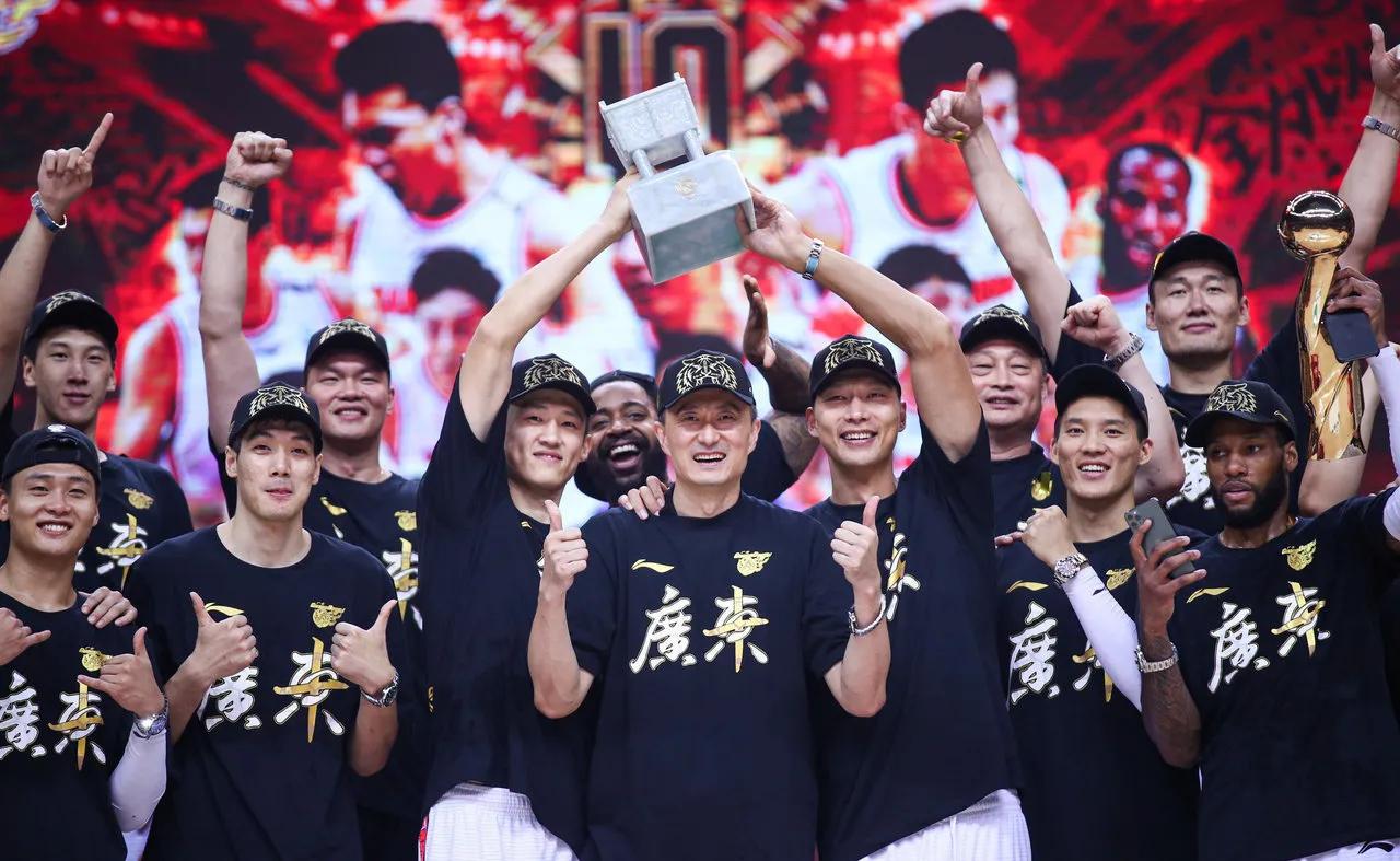 cba常规赛为什么内外援（承认吧，CBA就没有球队不需要外援，只是广东队的外援发挥最好）