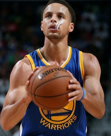 為什么nba球員吃泡泡糖（為何曾經在NBA風靡一時的口香糖，現在幾乎看不到了？）