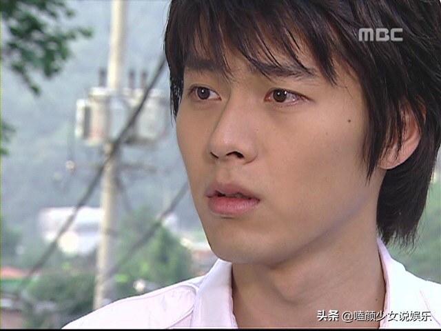 亚洲10大美男今昔颜值对比，有人美黑过度，有人不老冻龄，差距大