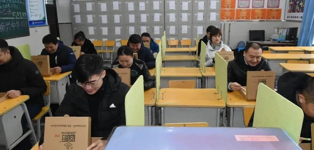 复学后学生在学校如何度过？哈工大附中进行疫情防控工作实战演习