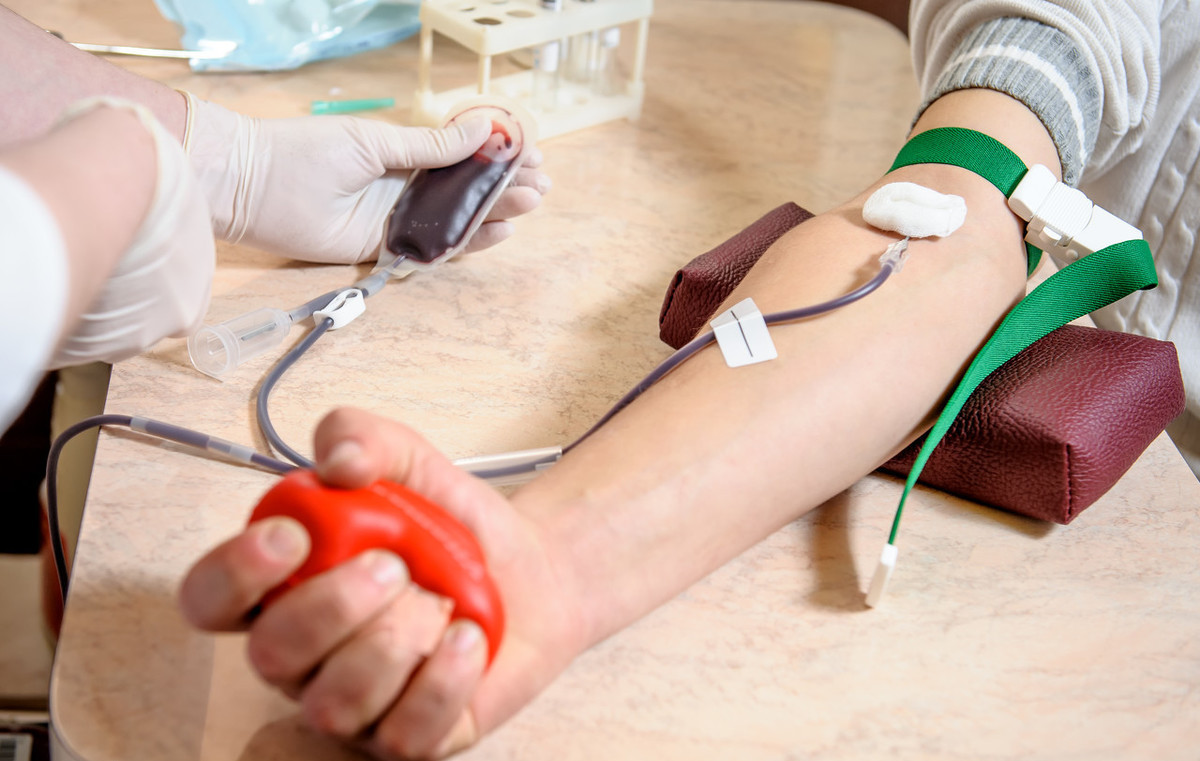 医生从来不献血？献血有没有好处？为啥献血无偿，用血却要收费？