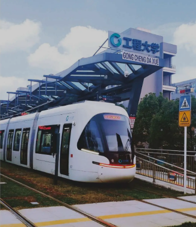 一本考生：填报志愿必看，湖北这所高校不容错过！两校区地铁直达