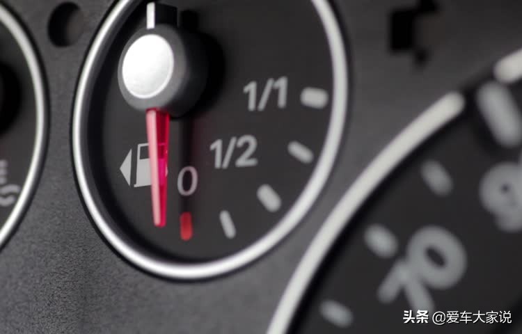 四缸发动机只有俩点火线圈，车主不淡定了