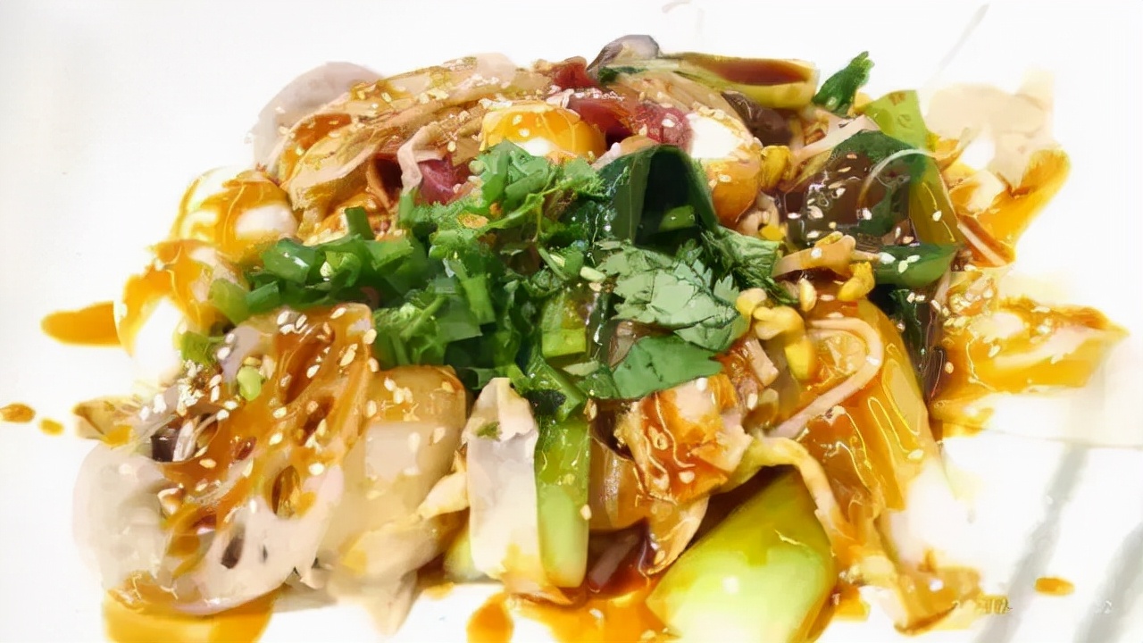 坐拥9幢餐饮大楼、24小时不打烊食堂！上海大学推出这一套餐，火上热搜！