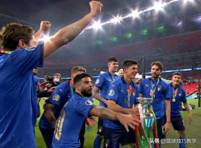 意大利夺得欧洲杯冠军！55年了，英格兰依旧0冠