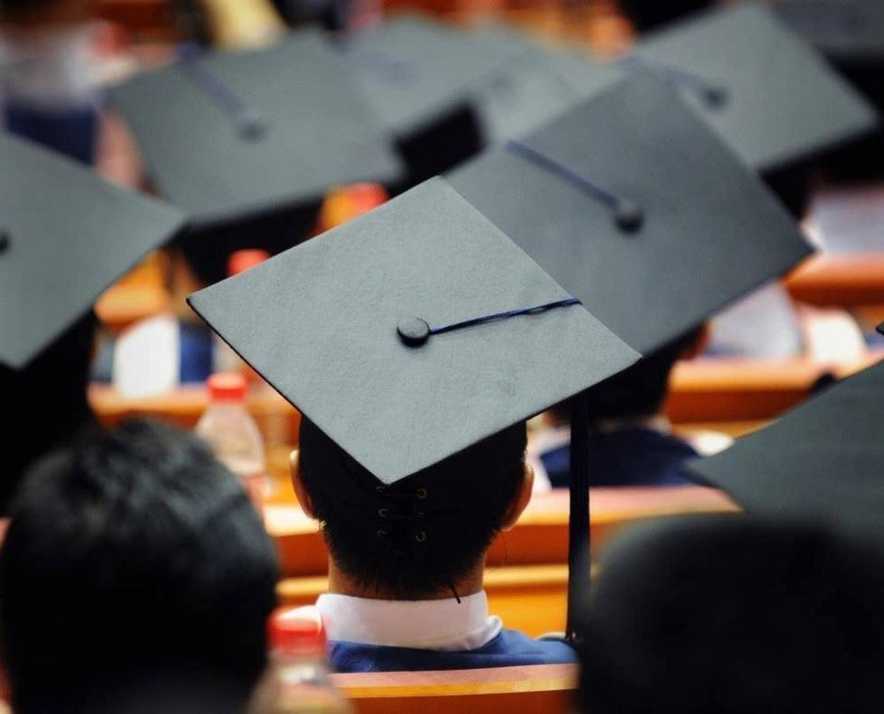 这几所985院校保研率较低，双非二本也可考虑！有机会逆袭