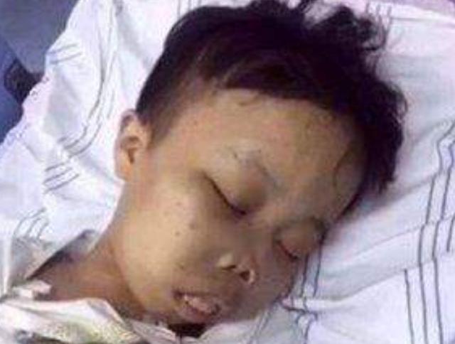 还记得“外星人”陈山吗？24岁坐拥5亿资产，为何惨遭快手清退？