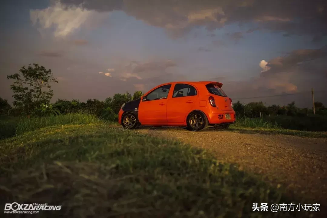 那台惨遭停产的日产小车玛驰，泰仔却玩的如此精彩绝伦