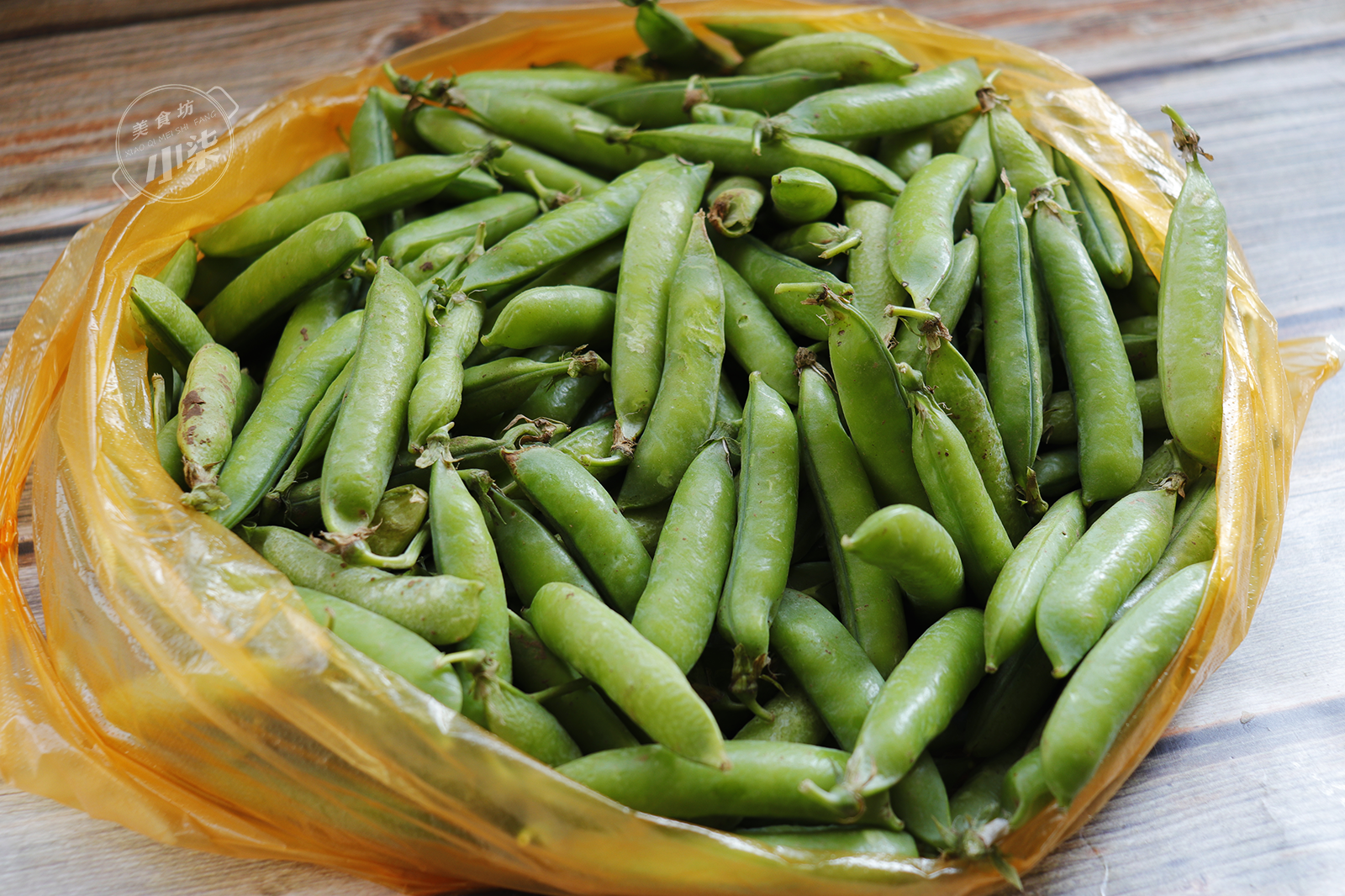 碰到这菜别手软,过5月就少了,放冰箱吃一年不坏,煮汤炒菜真鲜