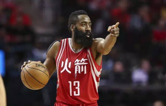 nba低位单打为什么下降(NBA内线球员凋零，主要是规则变化，和这三个因素造成的)