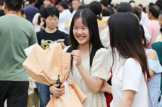 2021高考已落幕，部分省市“预测分数线”出炉，大家先睹为快