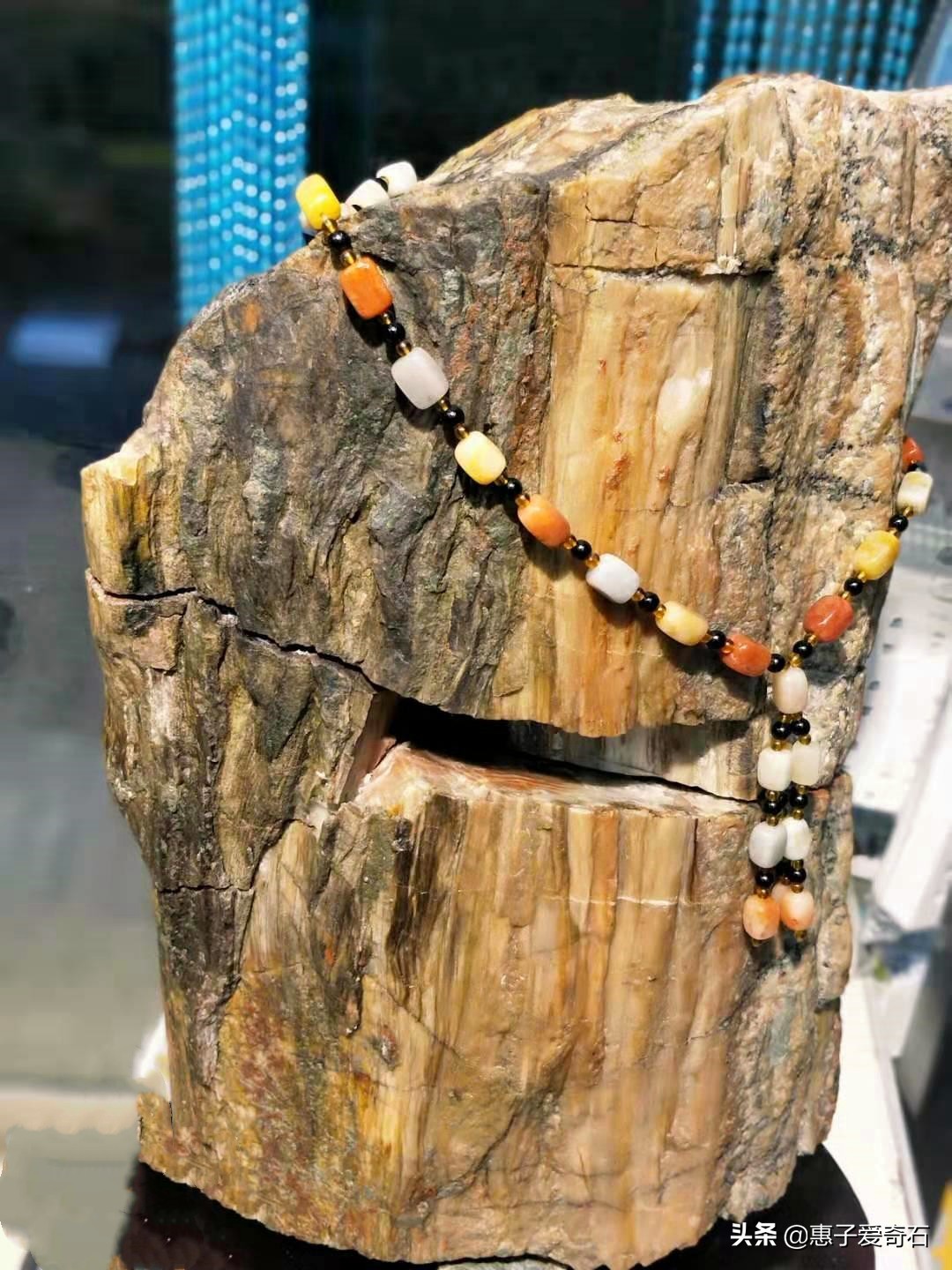 肉石原石毛料图片太行山肉石(河北奇石玉石一览，其中一方以86万高价成交)