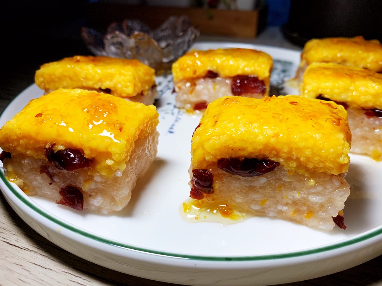 自制某餐厅招牌黄米凉糕,跟师傅偷学一招,加它金黄诱人更香甜