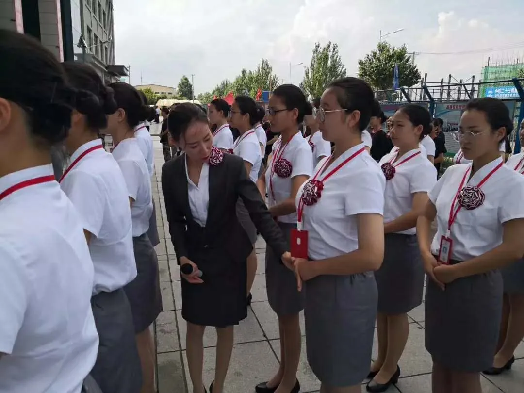 线上看校园 || 带您走进哈尔滨铁建工程高级技工学校