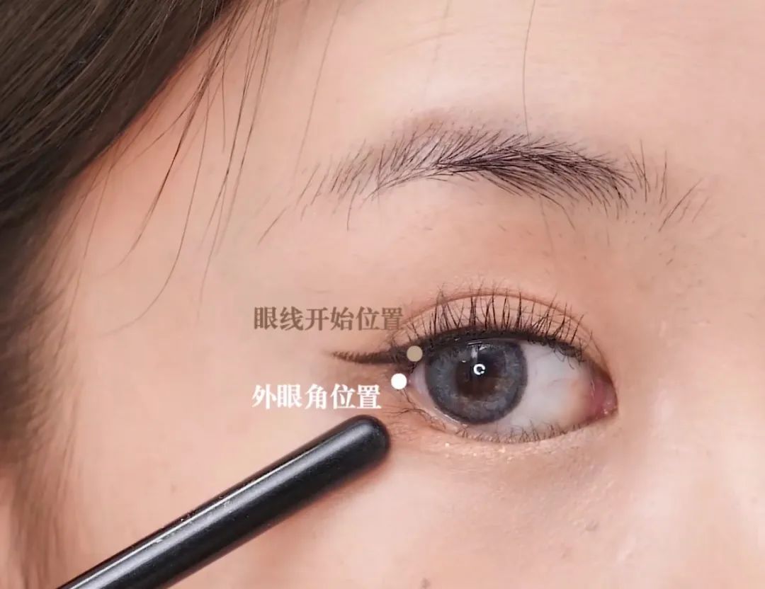 夏天如何保持24小时不脱妆？