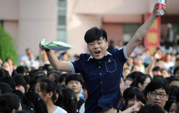 考上985有何好处？看看这份百强名校排行，相信就会有答案