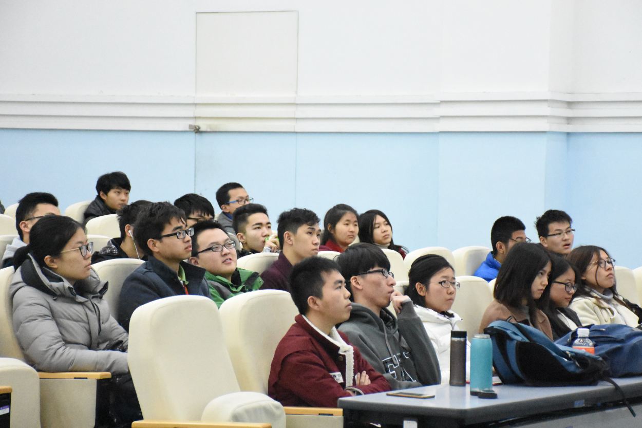 在大学，这8门课最容易挂科，学1门还可以，超过3门就有点崩溃