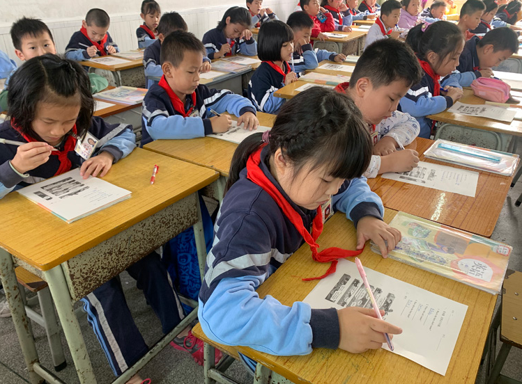 公立学校和民办学校的差距拉开？“双减”落地后，开学初现端倪