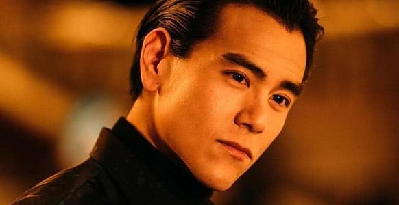 《沉香屑•第一炉香》|最终沦为高级交际花的女大学生