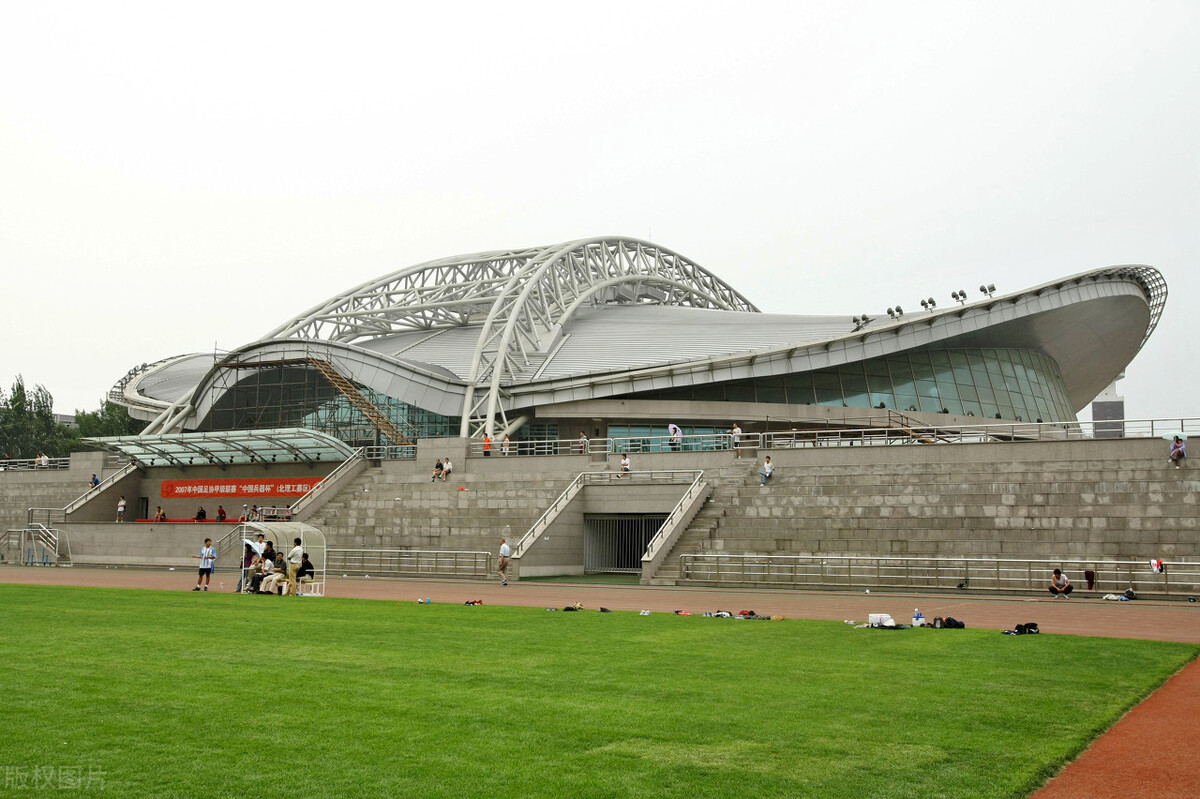 北京理工大学的王牌专业，兵器类学科实力雄厚，车辆工程实至名归