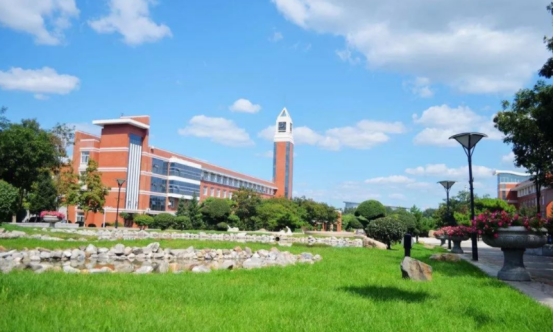 这3所“普通高校”不输211大学，王牌专业都是“A档”，实力很强