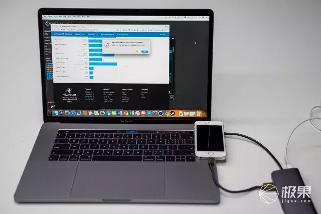 充电线一根279,耳机孔一个69……iPhone配件为啥这么贵?