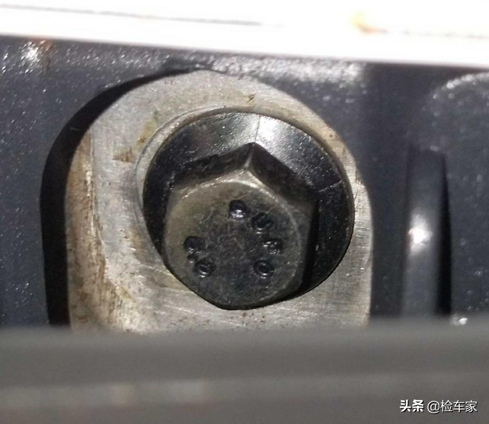 10万块捡漏一辆沃尔沃S60L，检测完才知道什么叫便宜无好货