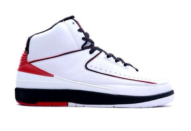 耐克安东尼篮球鞋(aj2北卡蓝复刻 你还记得年少的安东尼多厉害吗?