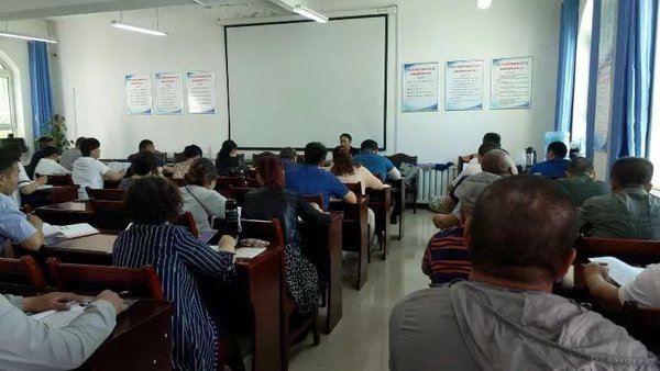 A2或B2驾驶证一年内没有违章，是否还需要年审？