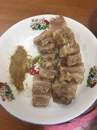外婆传承50年腊肉腌制秘方大公开