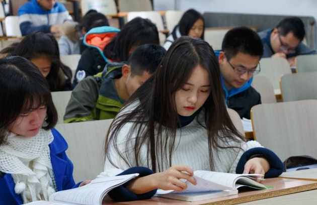 高校“寒假时长”排行榜，目前最长59天，多所高校将提前放假