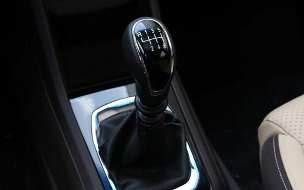 圆老百姓旅行车梦！310W卖4.28万，主打手动，后座可拉货，买不？