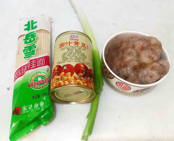 茄汁黄豆罐头可以做什么菜（虾仁茄汁黄豆面的烹饪技巧）