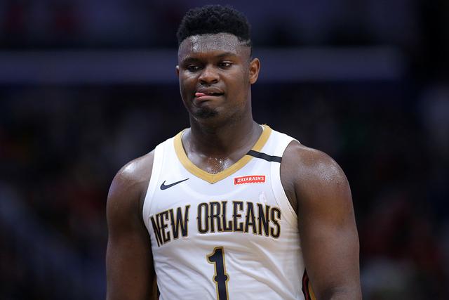 nba鵜鶘隊為什么會解散（流言四起，鵜鶘這是要原地解散？）