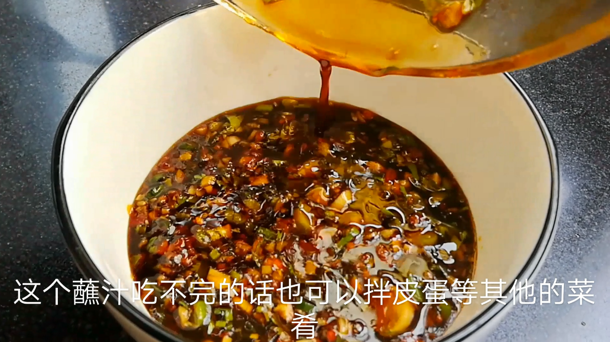 清水小龙虾的做法（堪比餐厅大厨的清水小龙虾烹饪方法）