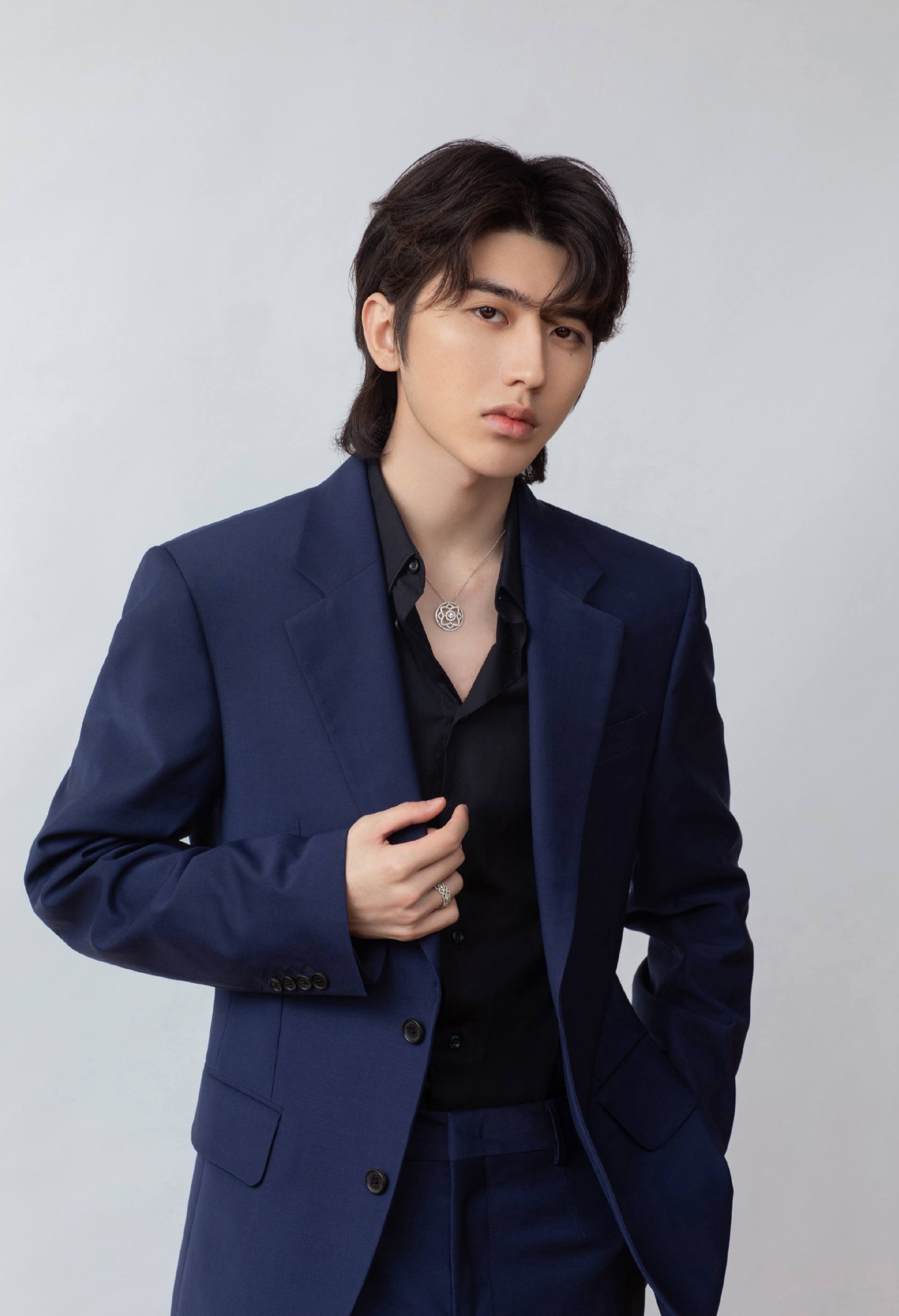 "限娘令"后,卸下浓妆的男明星变化大,还能靠颜值收割粉丝吗?
