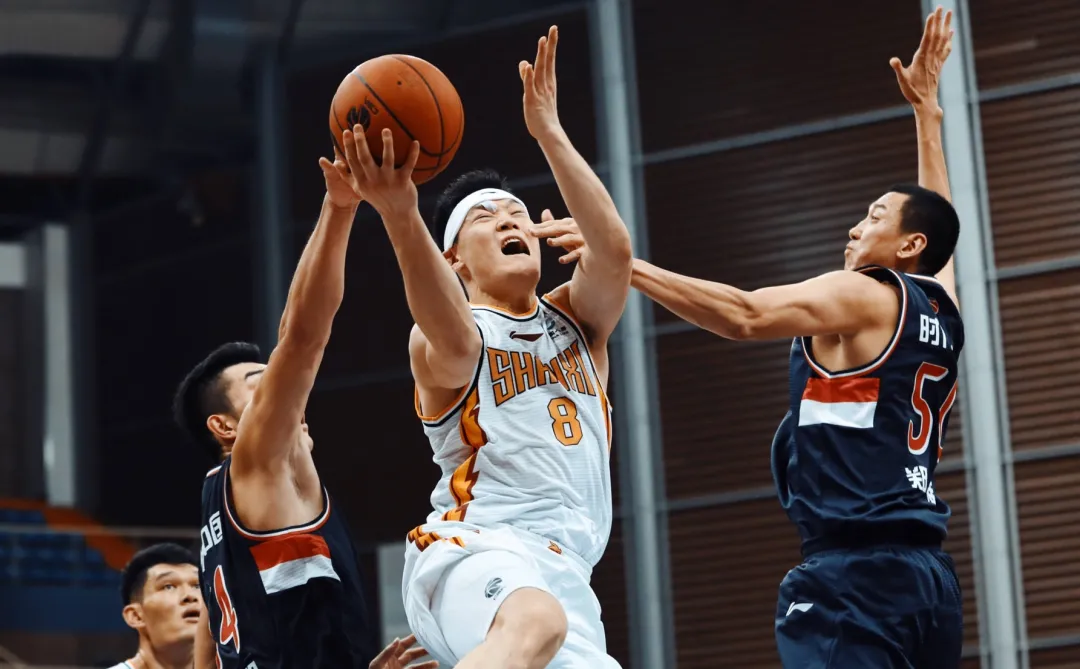 cba张宁去哪里（曾经被下放到发展联盟，如今大爆发了！张宁，谁说他打不了CBA）