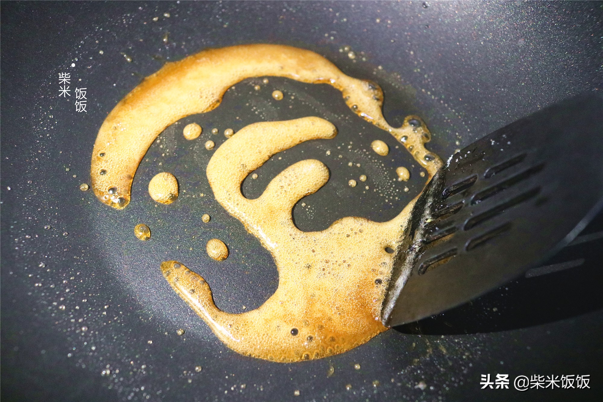 羊肉别总炖汤了，试试这个做法，鲜香又滋补，现在吃最合适