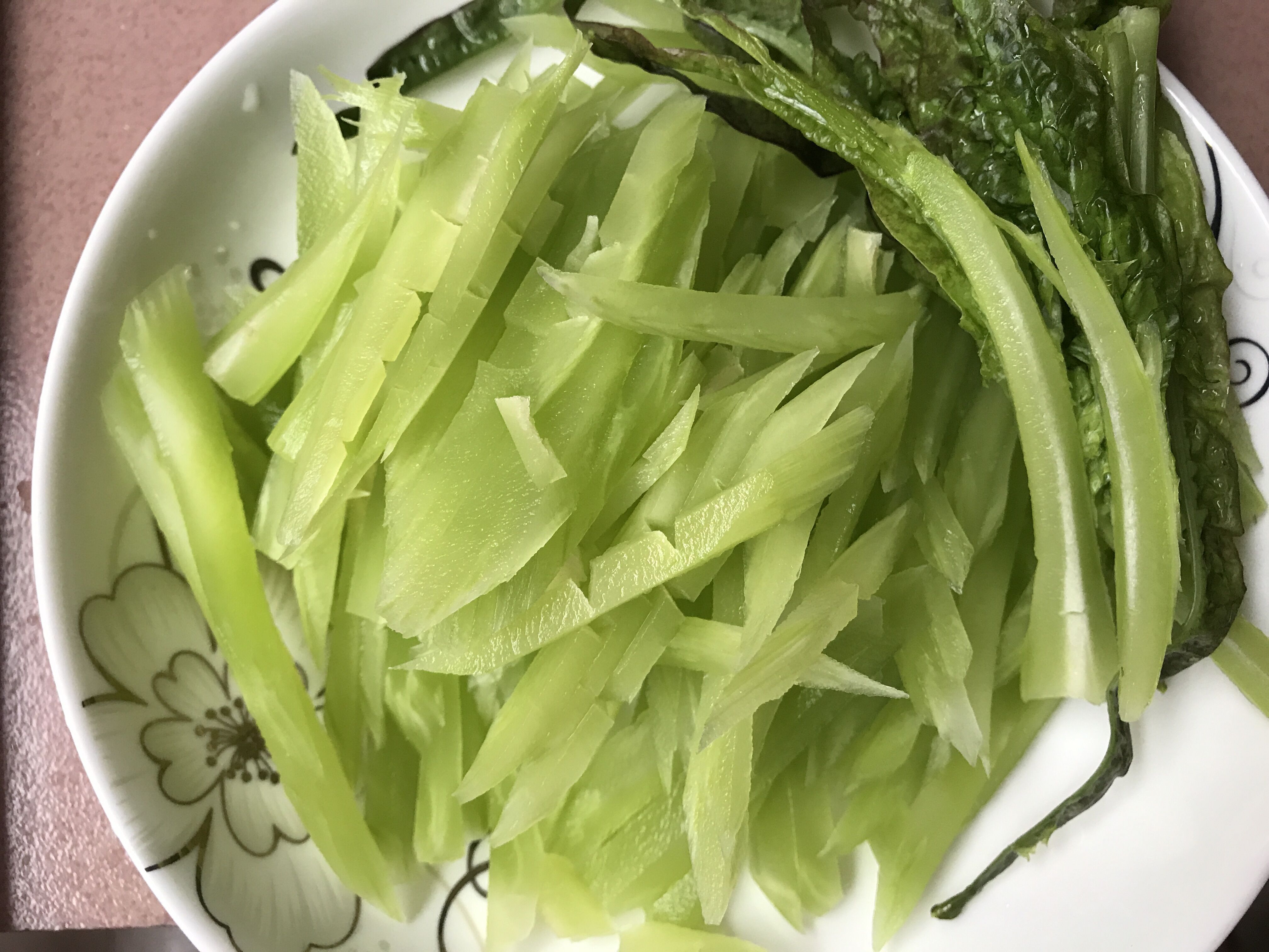 图片[3]-【莴笋烧牛腩】做法步骤图 解馋下饭超好吃 孩子们都抢着吃-起舞食谱网