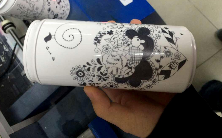 uv平板打印機之圓柱體應用