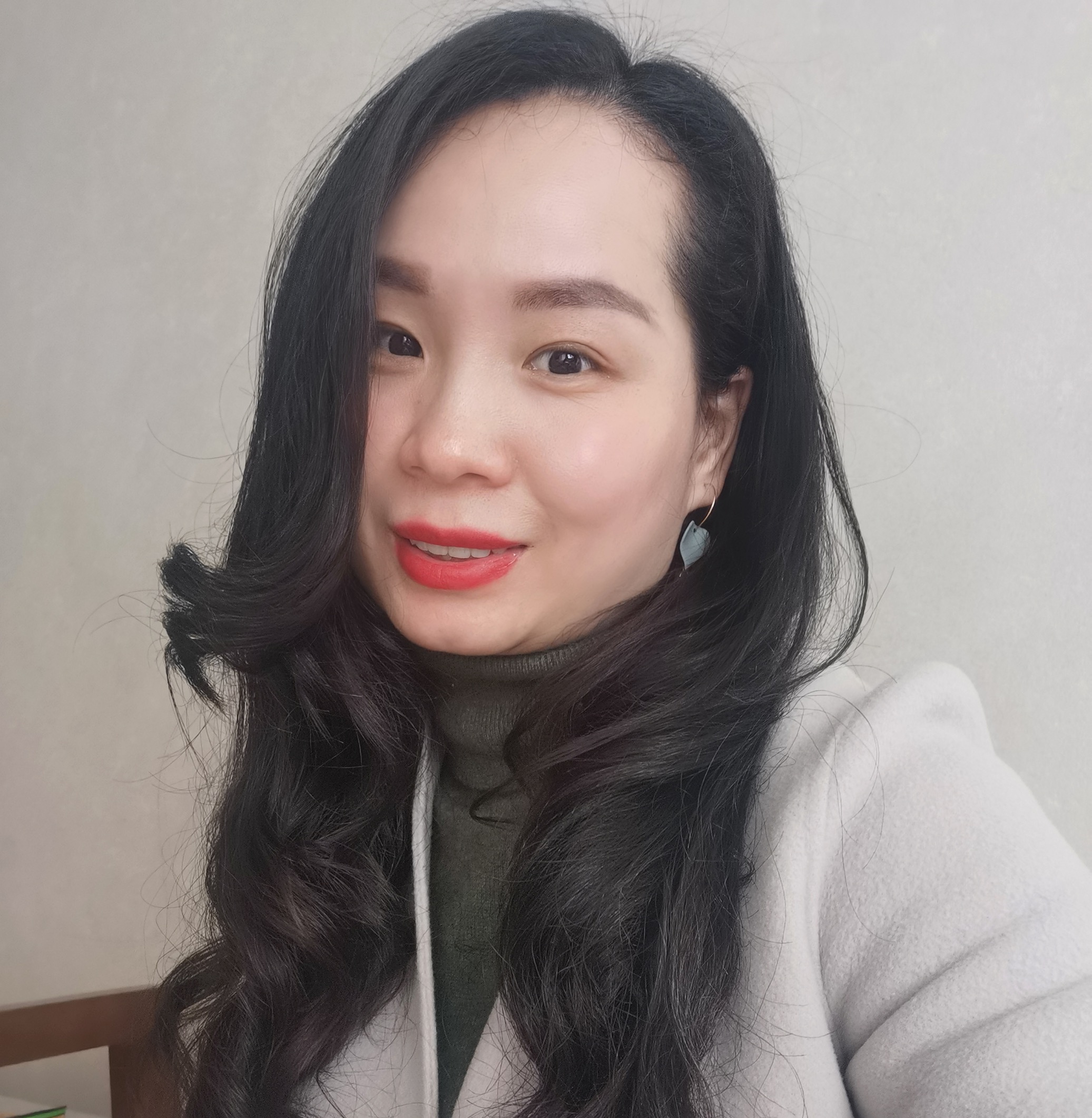 旗袍店新装亮相，女老板冲刺年度目标