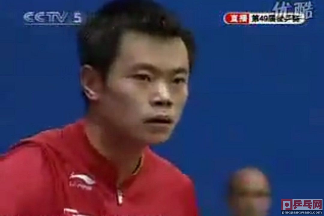 侯英超在国外打球怎么样（侯英超首次世乒赛，对瑞典哈坎松首局2比11惨败，连扳4局逆转）-华海博客