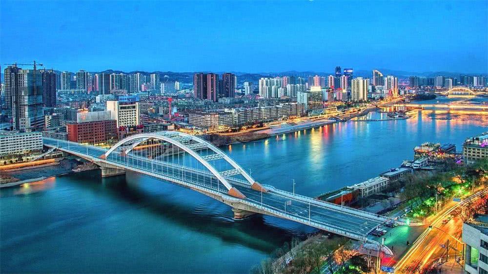 甘肃发展新机遇：打造兰州经济圈，白银成核心，定西临夏为支点