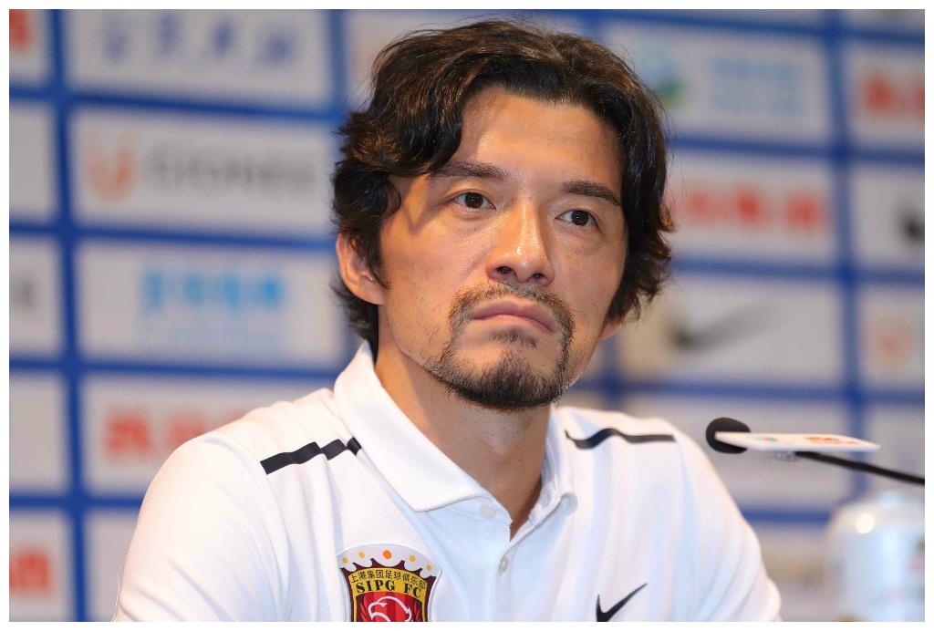 谢晖职业生涯进球(酒后失言的谢晖,留洋进球最多的国脚,爱过主播,娶过