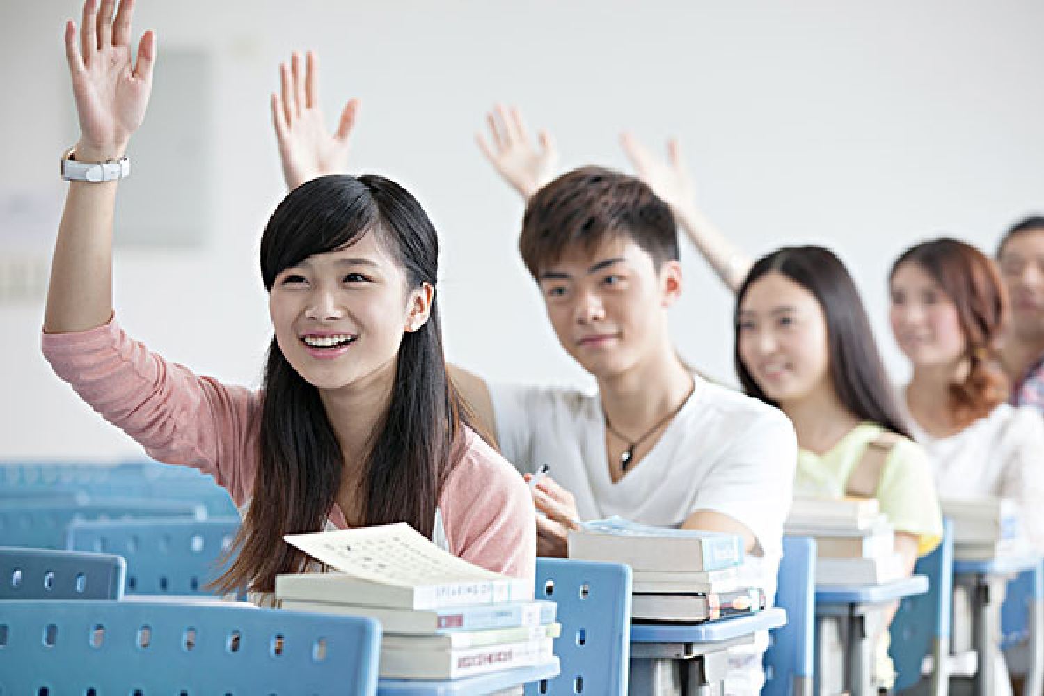 高考状元沦为流浪汉，“小镇做题家”的自信心和抗挫力，更关键