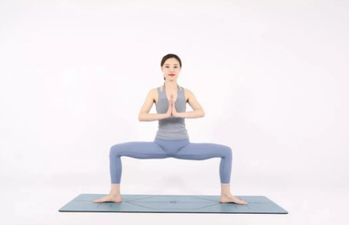 7个基础瑜伽体式，很多人都难做好，超详细体式讲解，值得你收藏
